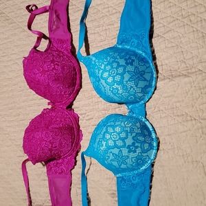 40D bras Turquoise lace and hot pink lace